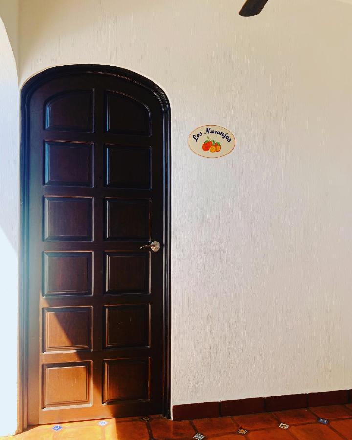Caroline Bella Bed & Breakfast 아히힉 외부 사진